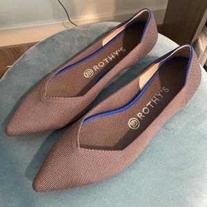 Rothy’s dusty purple point flat size 9
